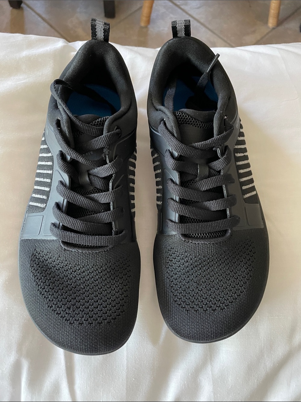 New WHITIN Women's Wide Barefoot Trail Running Shoes Minimalist Hiking Footwear